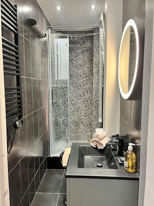 Apartamento Beautiful & Central Near Champs-elysees París