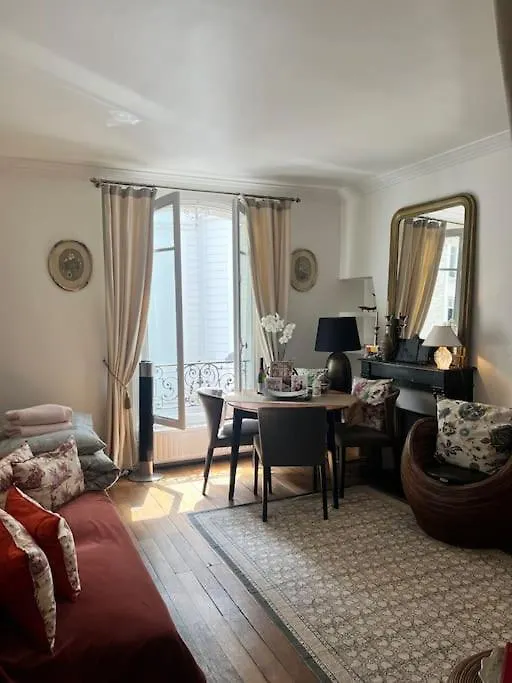 Apartamento Beautiful & Central Near Champs-elysees