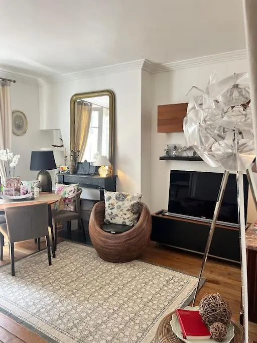 Beautiful & Central Near Champs-elysees Apartamento *
